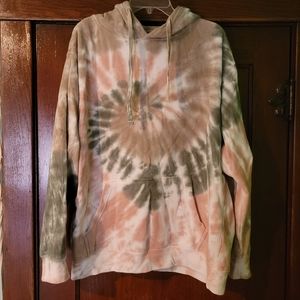 Paperbacks Tie-dyed Spiral Pullover Sweater